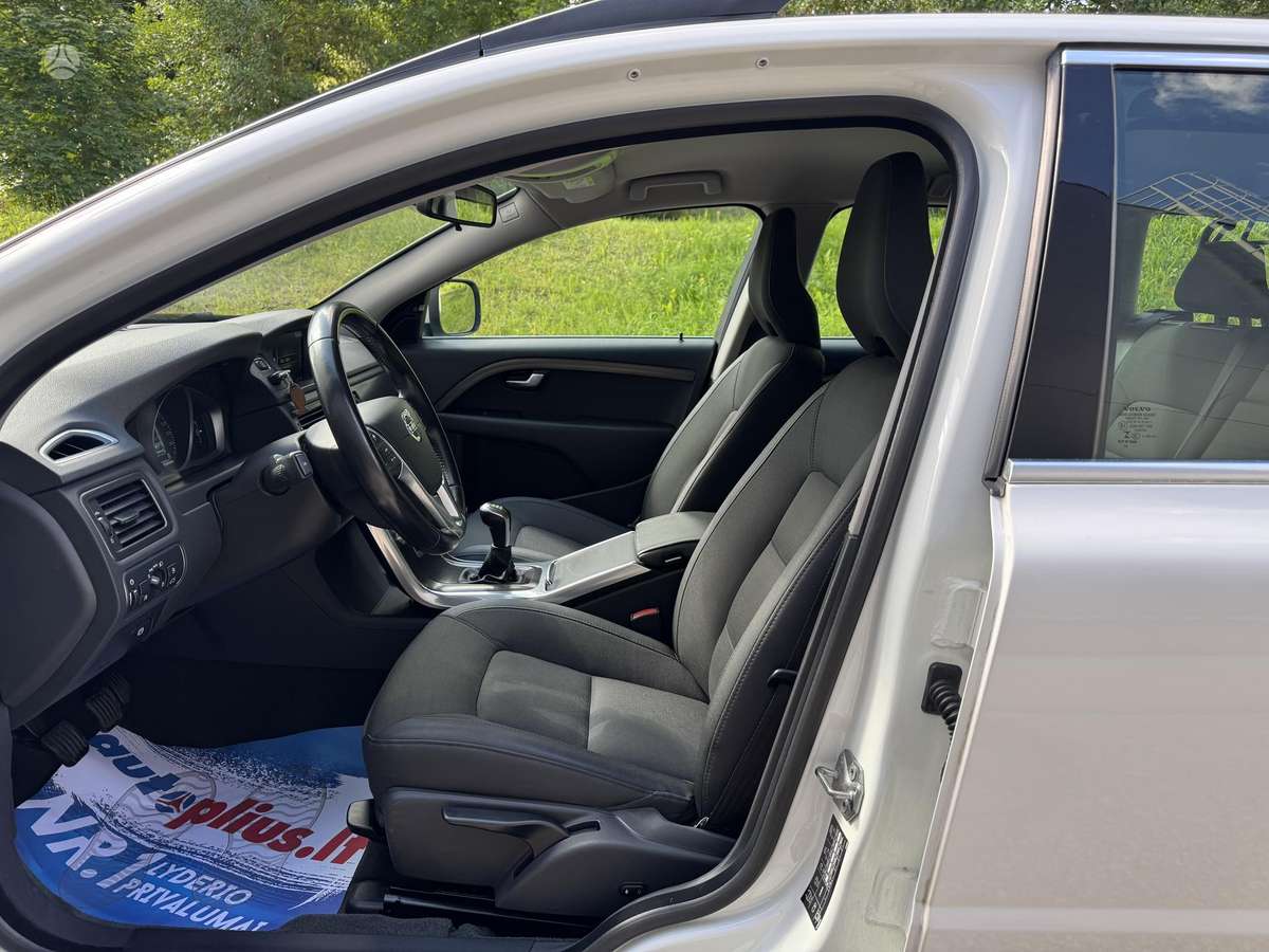 Volvo XC70, 2.0 l., Универсал