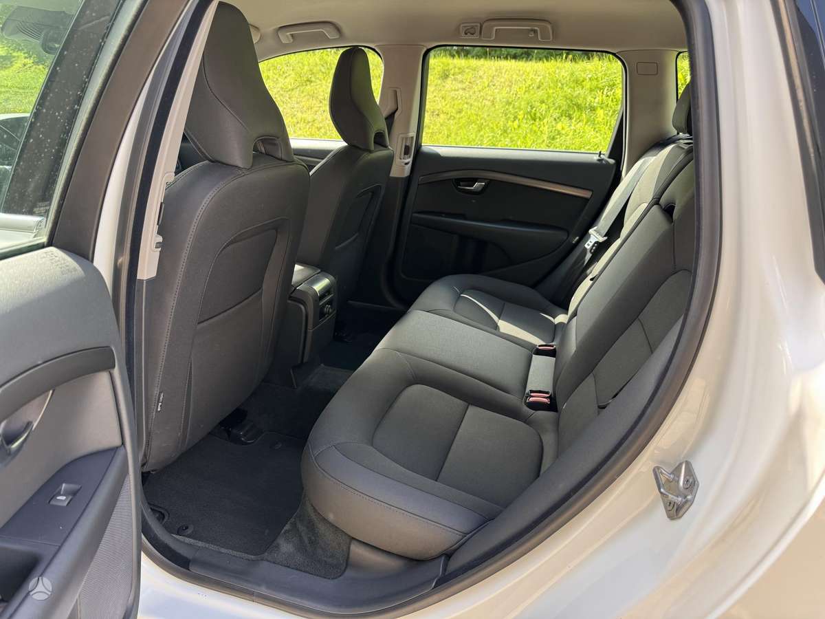 Volvo XC70, 2.0 l., Универсал