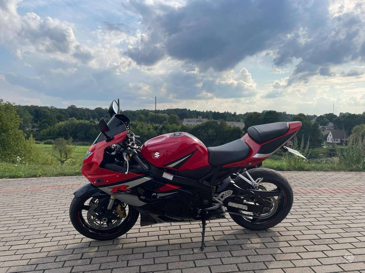 Suzuki GSX-R 600cc, superbikes