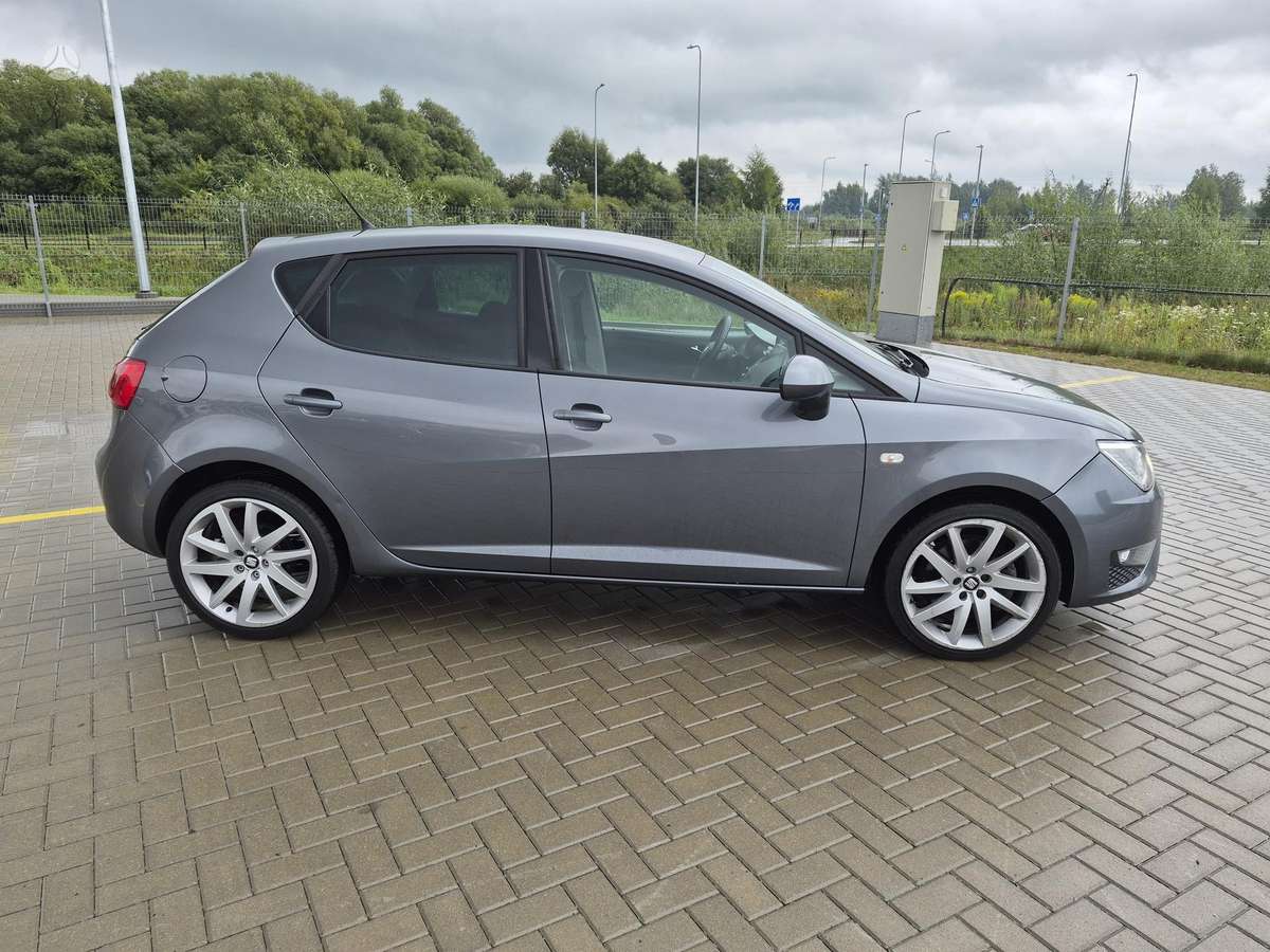 SEAT Ibiza - 6