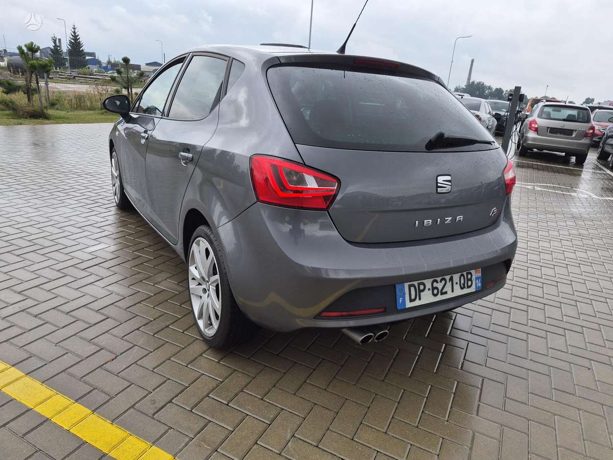 SEAT Ibiza - 8
