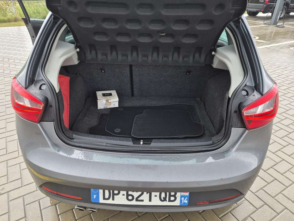 SEAT Ibiza - 11