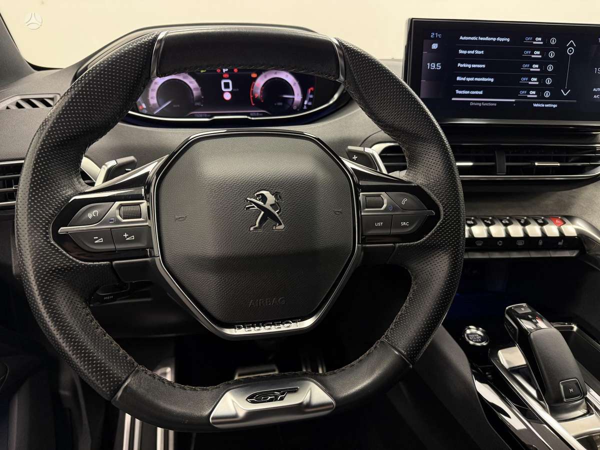 Peugeot 3008 - 11