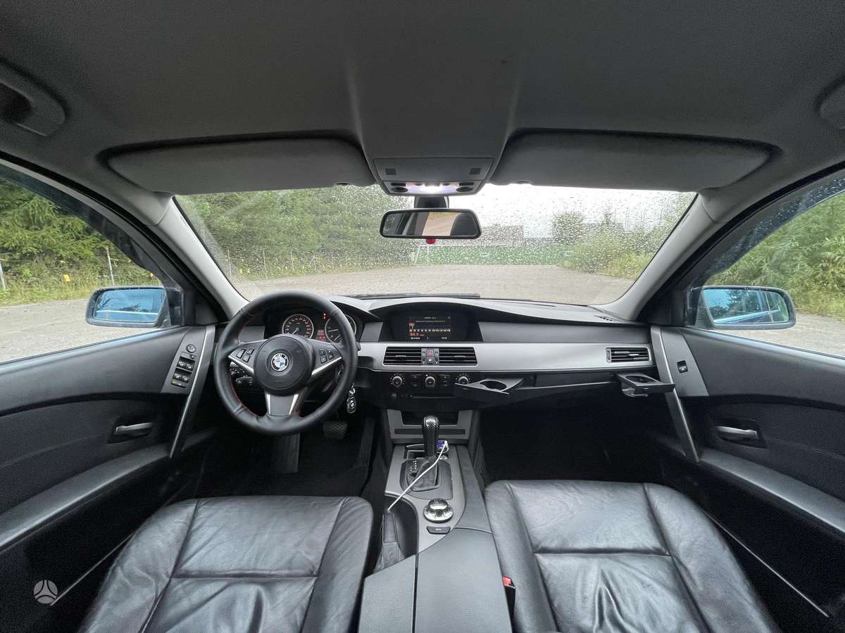 BMW 525, 2.5 l., Универсал