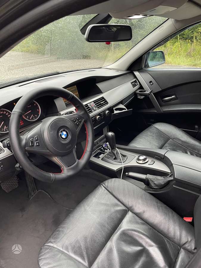 BMW 525, 2.5 l., Универсал