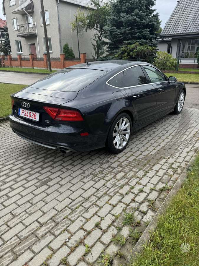 Audi A7, 3.0 l., Седан