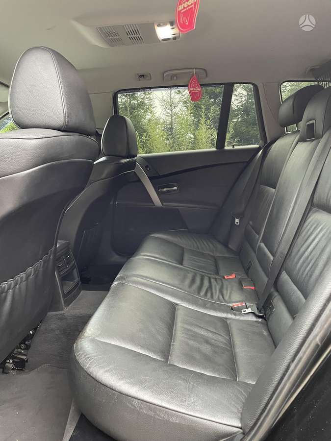 BMW 525, 2.5 l., Универсал
