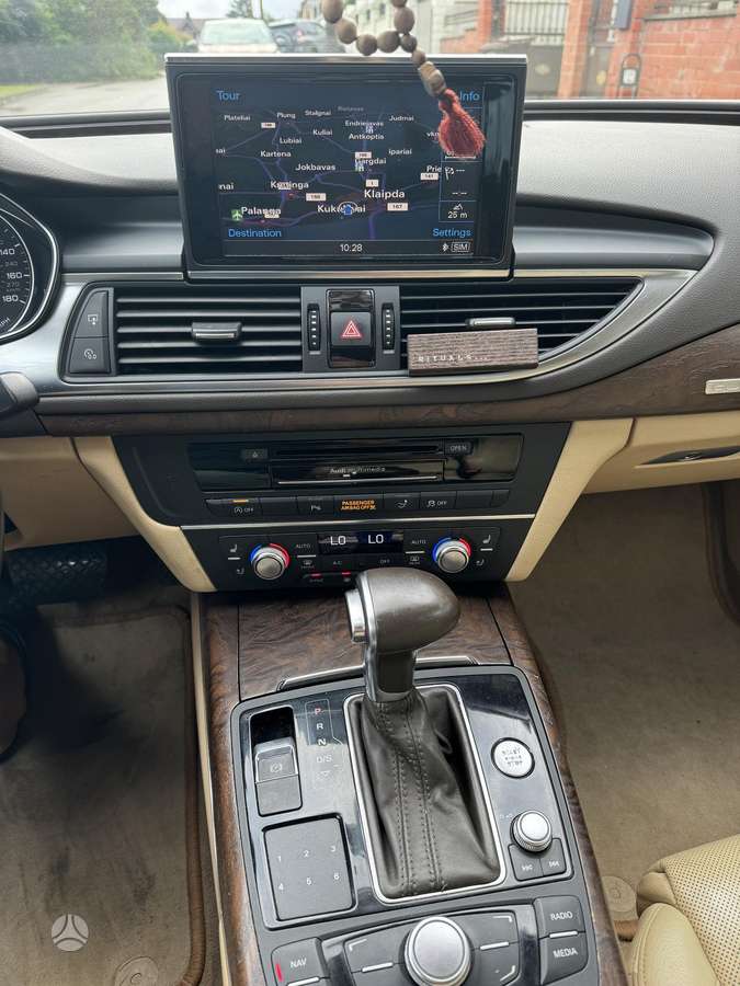 Audi A7, 3.0 l., Седан