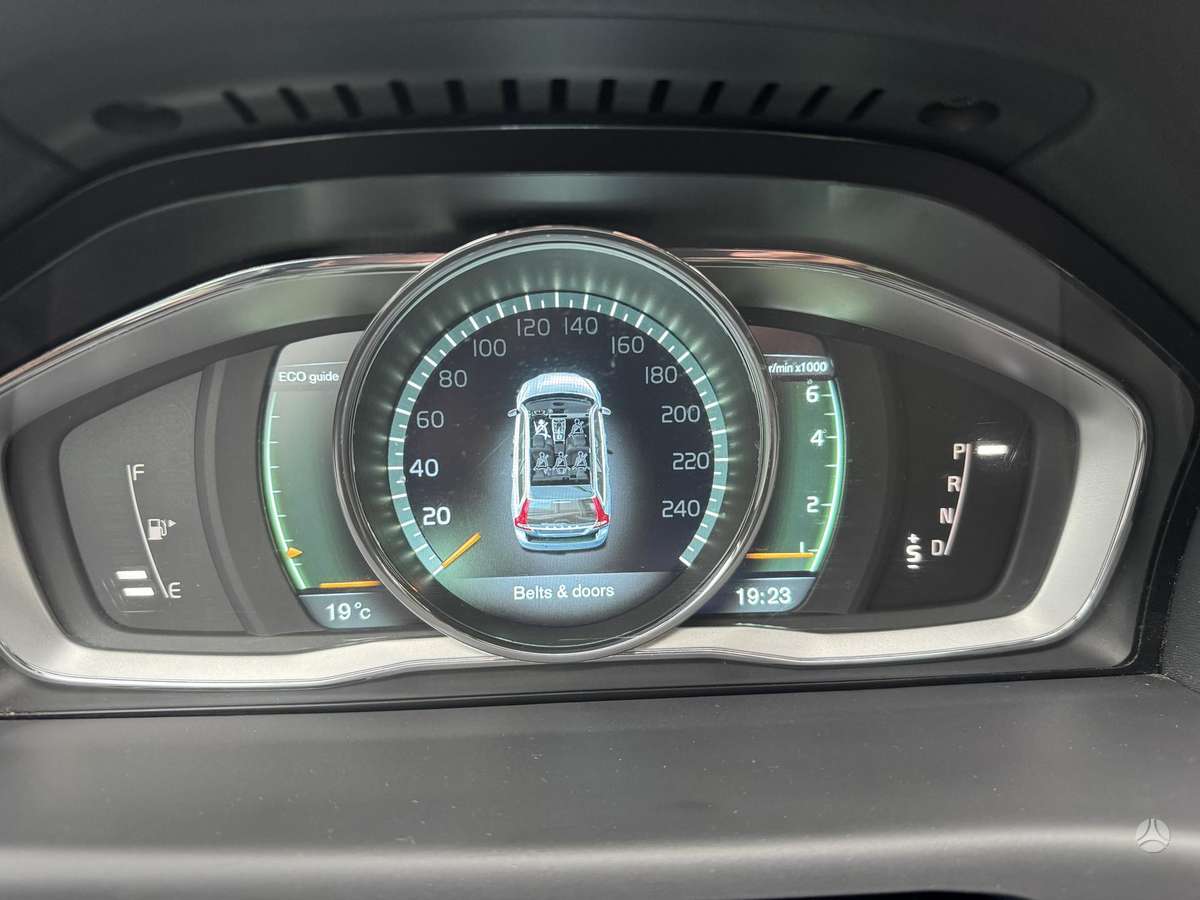 Volvo V70, 1.6 l., Универсал
