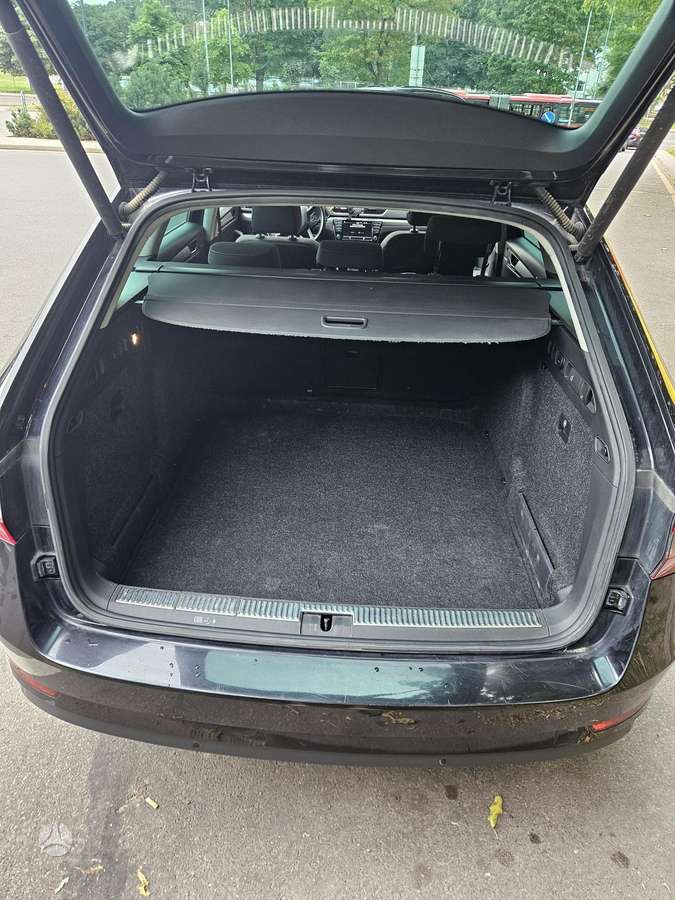 Skoda Superb, 2.0 l., universalas
