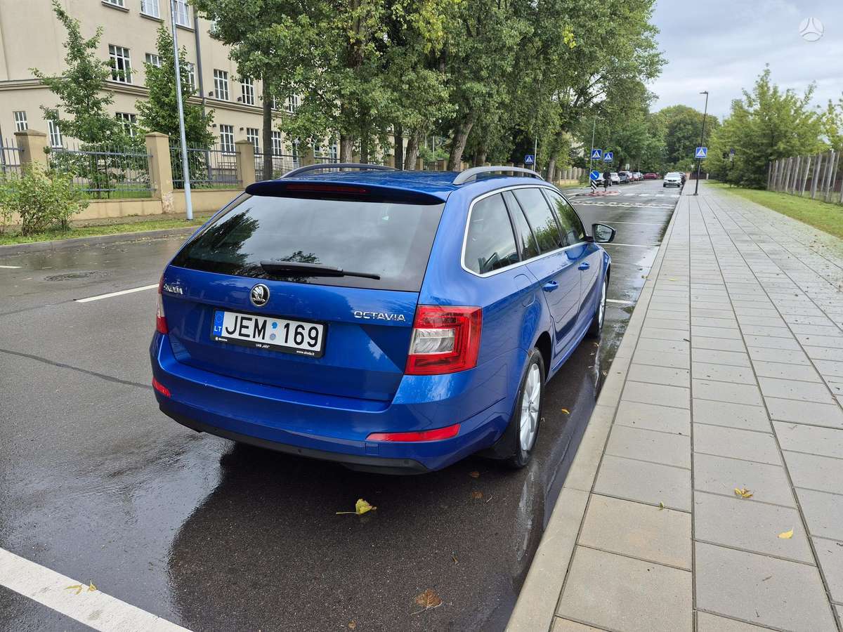 Škoda Octavia - 2