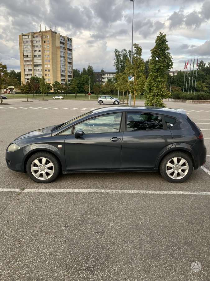 SEAT Leon - 2