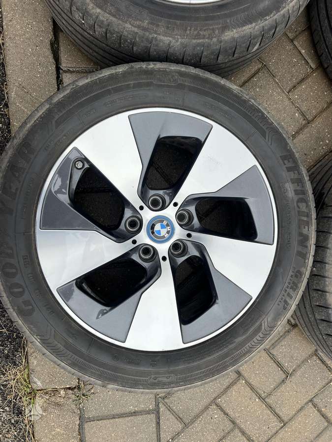 BMW, lengvojo lydinio, R17