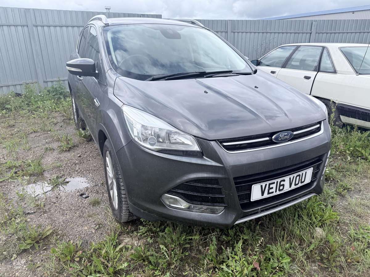 Ford Kuga for parts