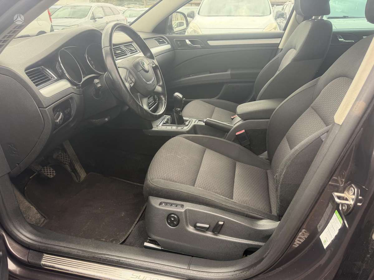 Skoda Superb, 2.0 l., wagon