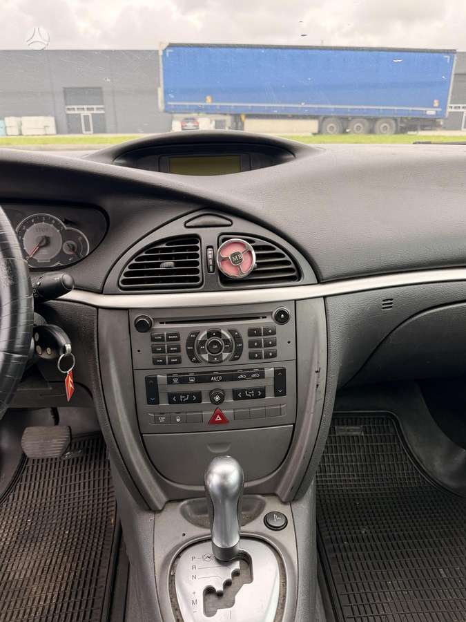 Citroen C5, 2.2 l., Седан