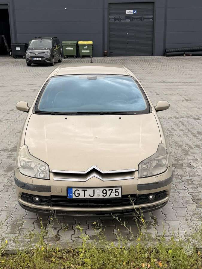 Citroen C5, 2.2 l., Седан