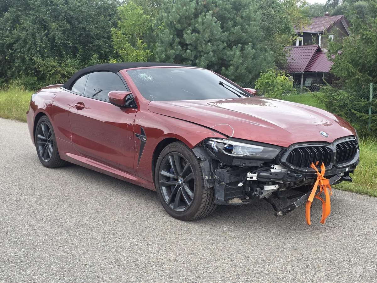 BMW M8, convertible