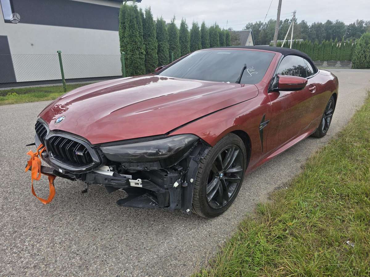 BMW M8, convertible