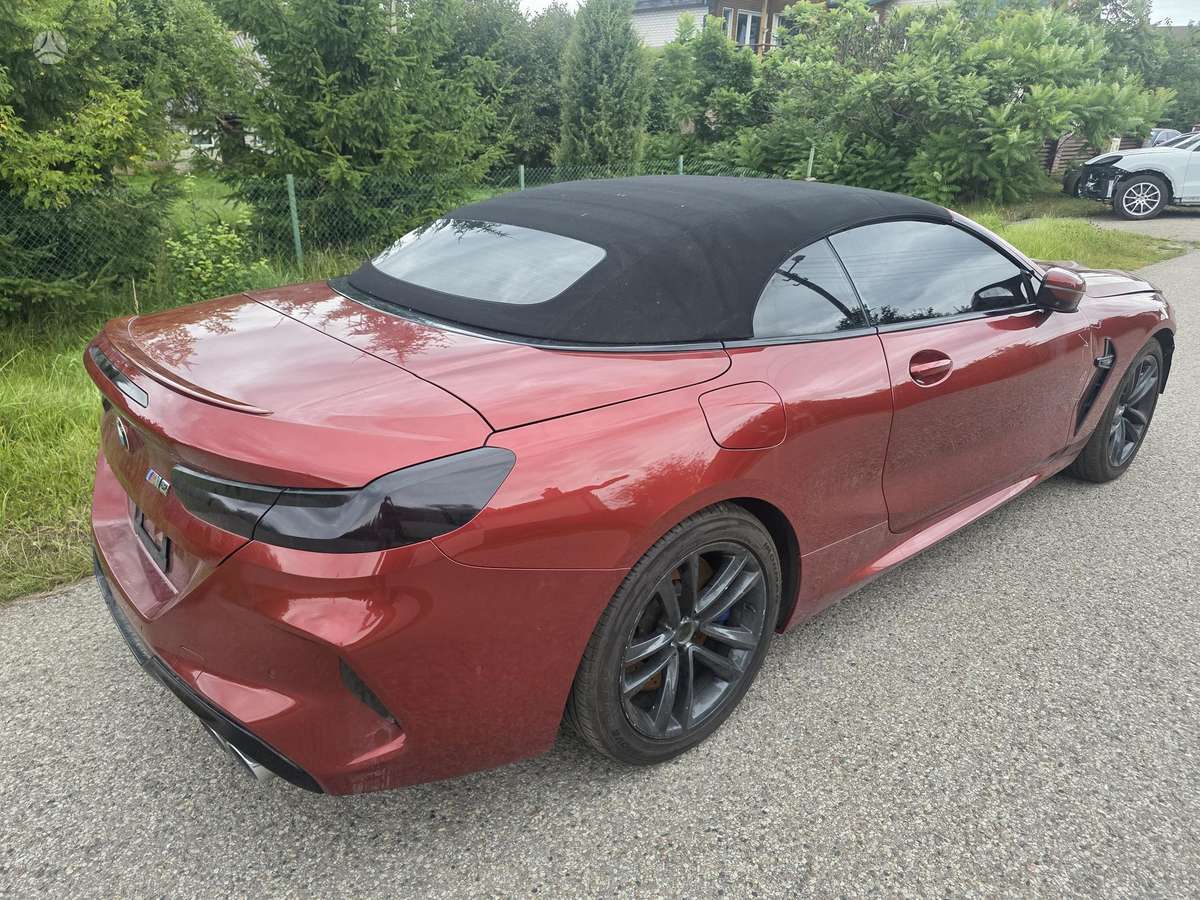 BMW M8, convertible