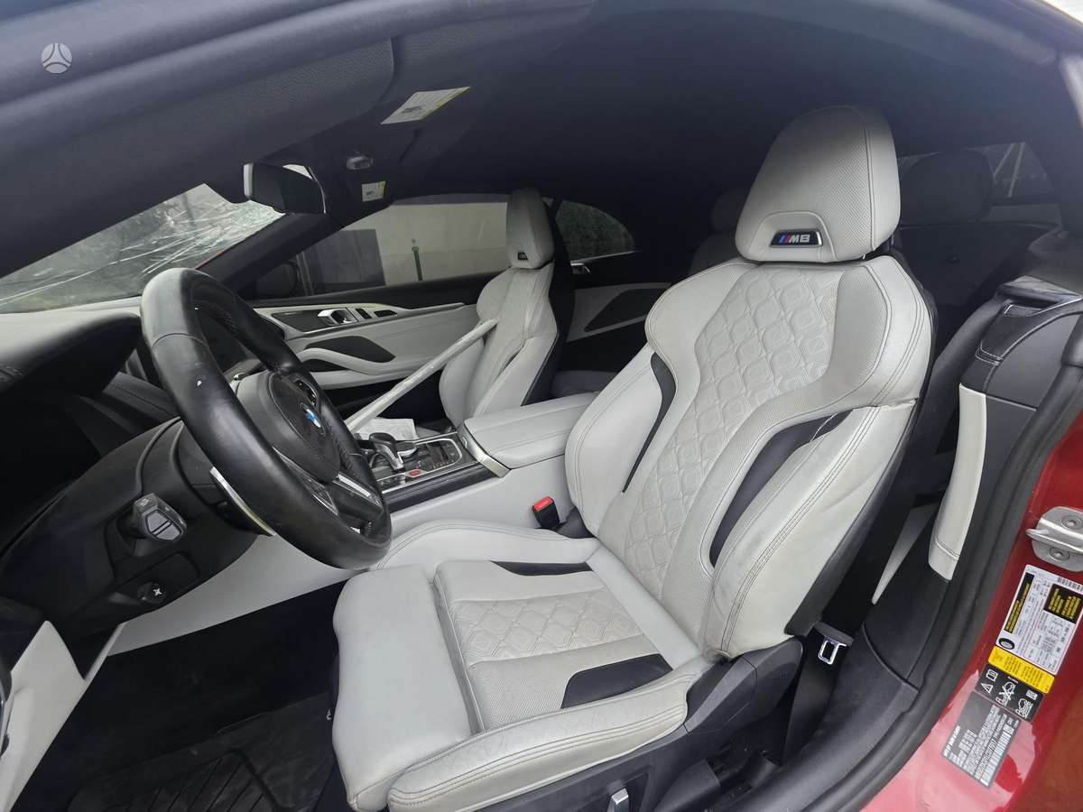 BMW M8, convertible