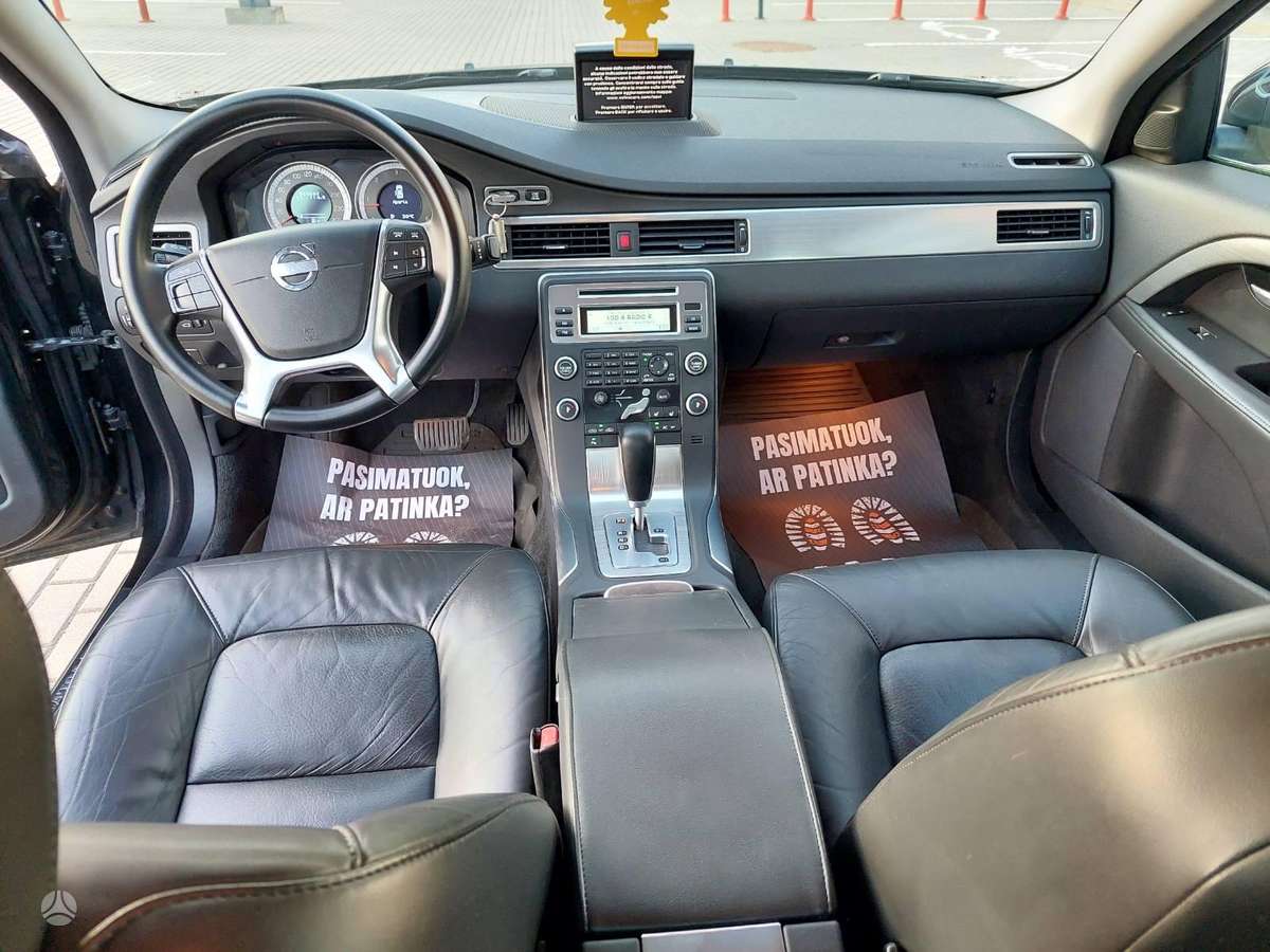 Volvo S80, 2.4 l., Седан