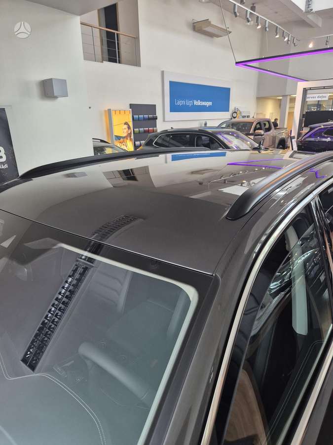 Volkswagen Touareg - 8