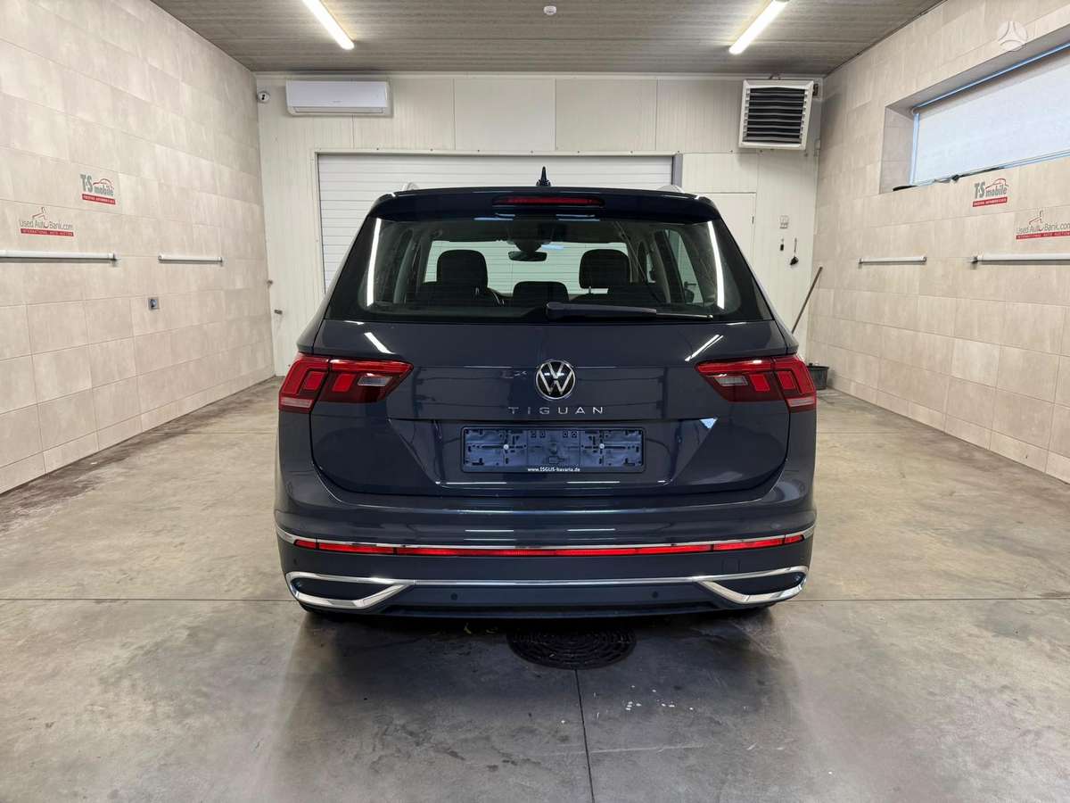 Volkswagen Tiguan - 5