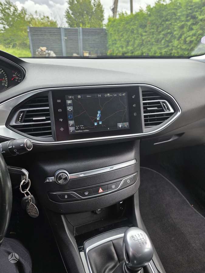 Peugeot 308, 1.2 l., Универсал
