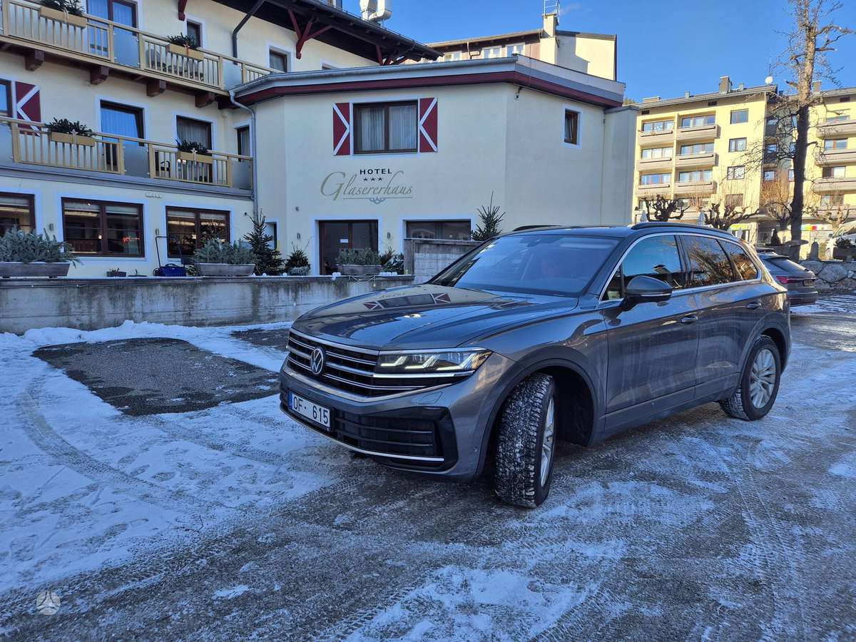 Volkswagen Touareg - 4