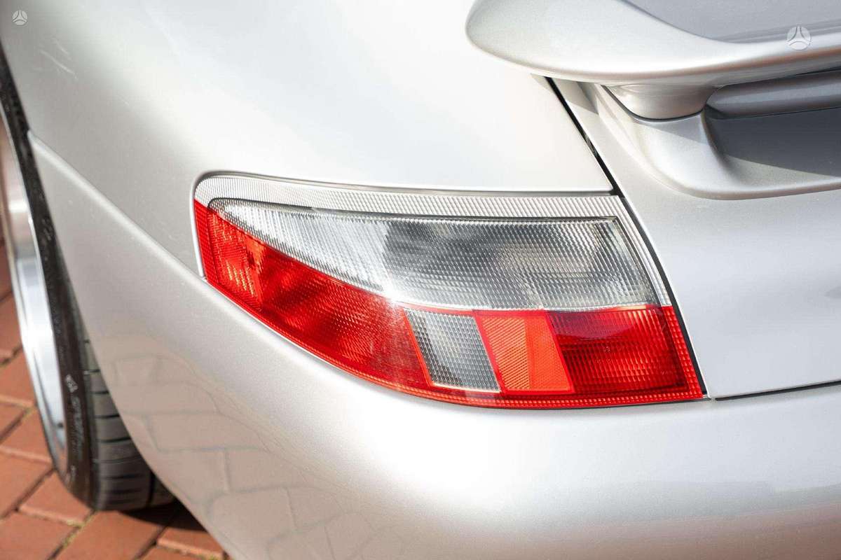 Porsche 911 - 10