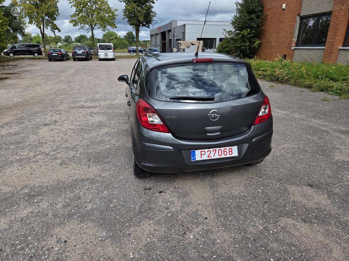 Opel Corsa, 1.2 l., Хэтчбек