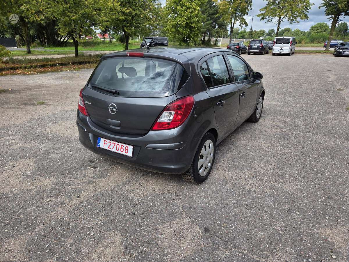Opel Corsa, 1.2 l., Хэтчбек