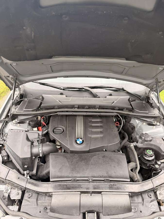 BMW 320, 2.0 l., Универсал