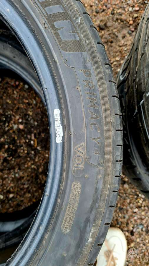 Michelin Primacy 4, summer 255/40 R19