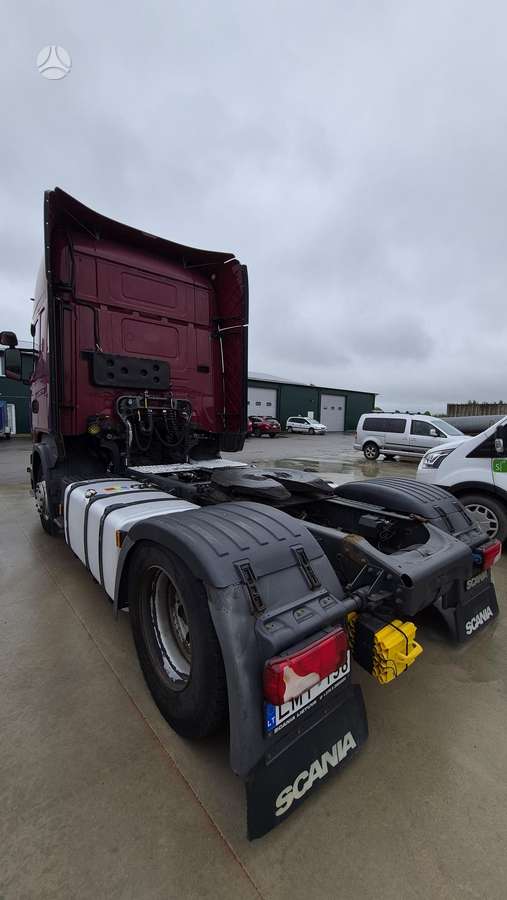 Scania R450, double sleeper