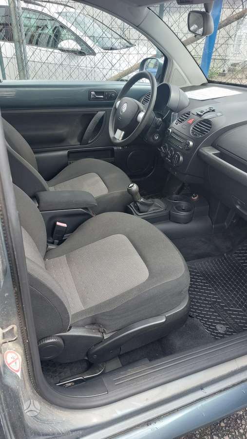 Volkswagen Beetle, 1.4 l., hatchback