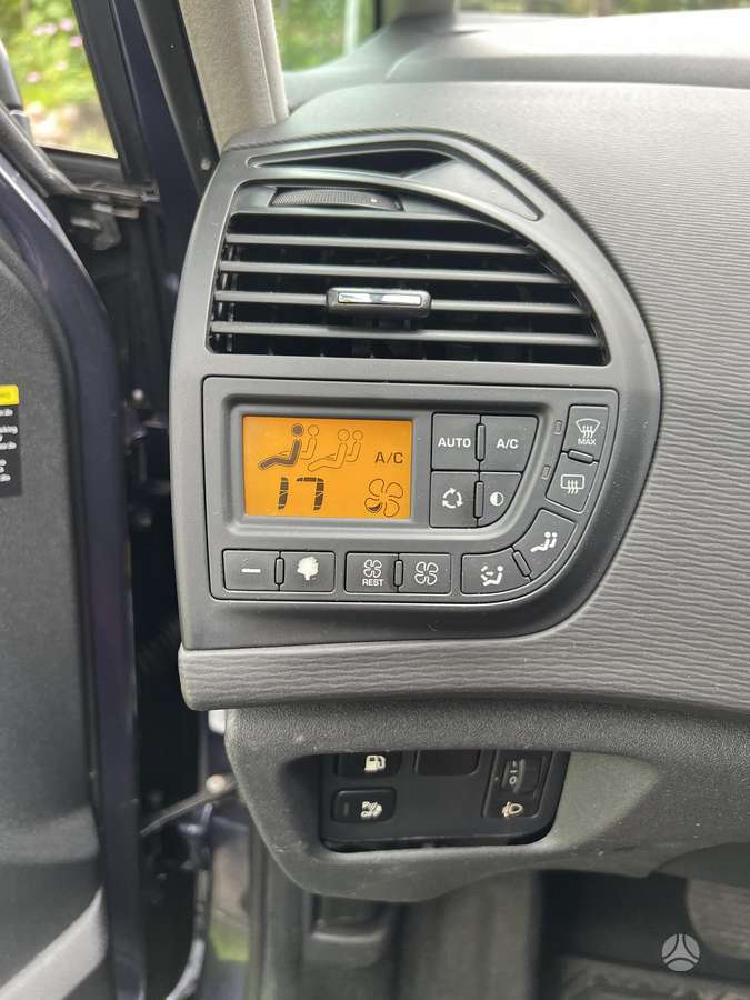 Citroen C4 Picasso, 1.6 l., Минивэн