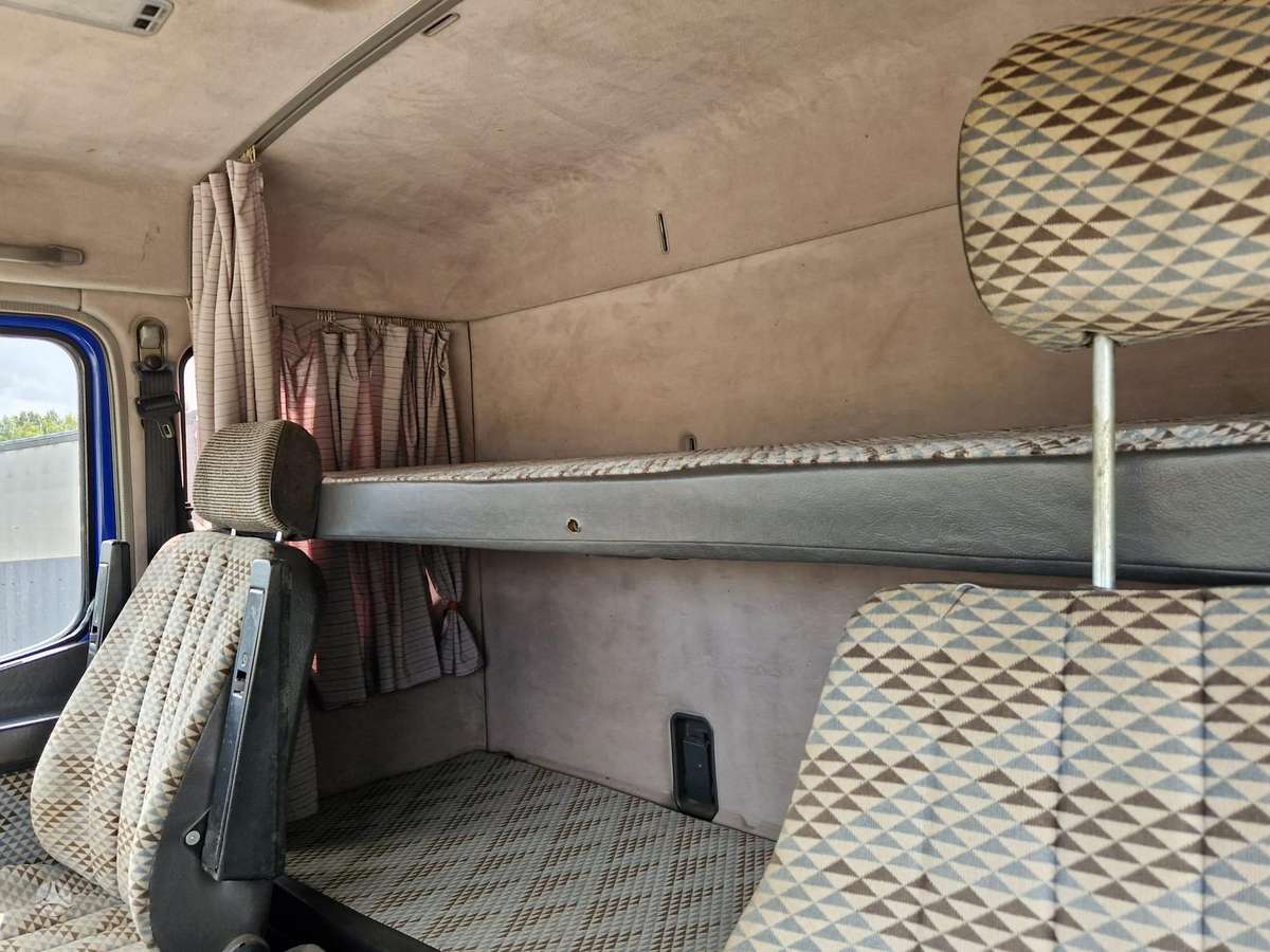 Mercedes-Benz Labai geras stovis!, single sleeper