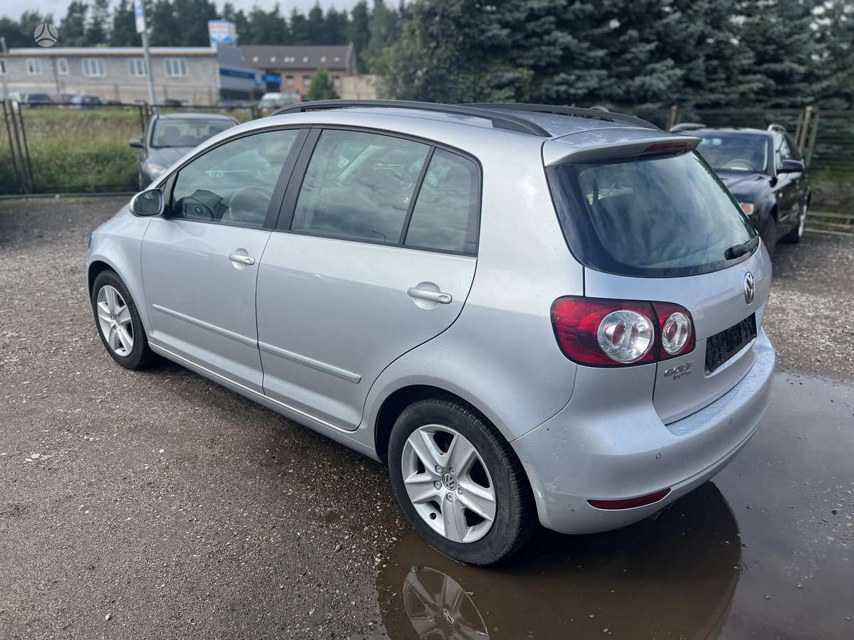 Volkswagen Golf Plus - 4