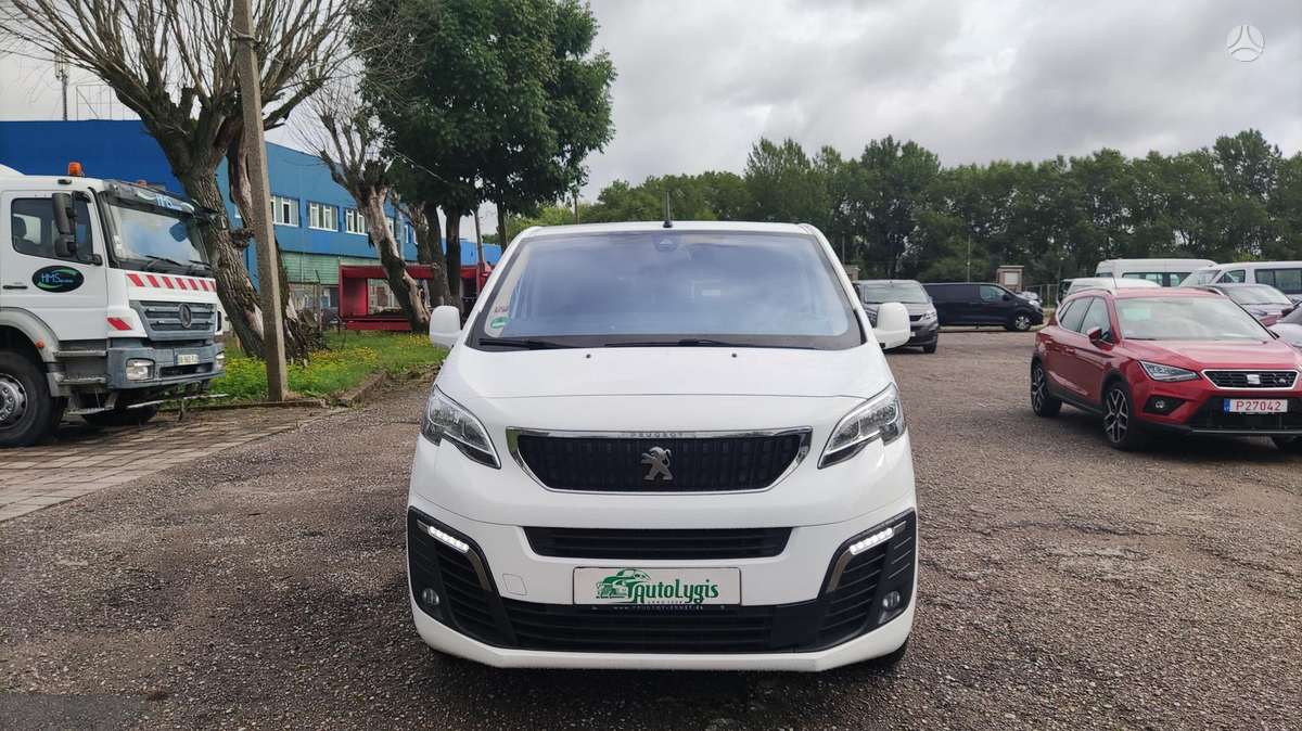 Peugeot Traveller - 3