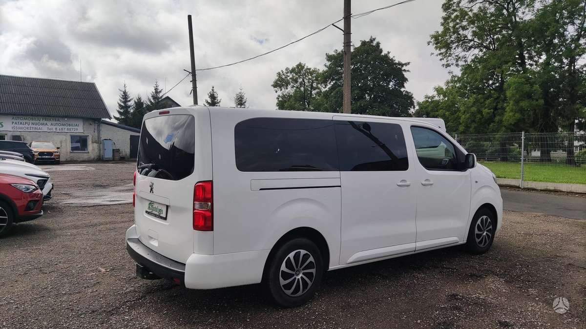 Peugeot Traveller - 6