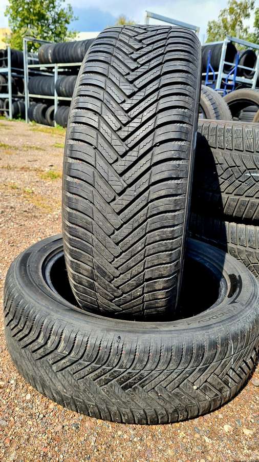 Hankook Kinergy 4S², всесезонные 215/55 R18