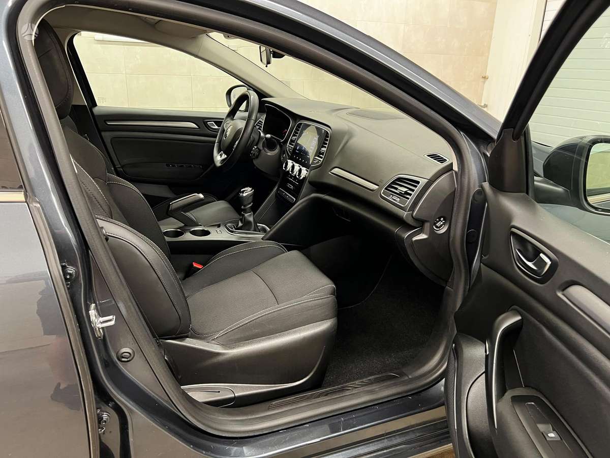 Renault Megane, 1.0 l., Универсал