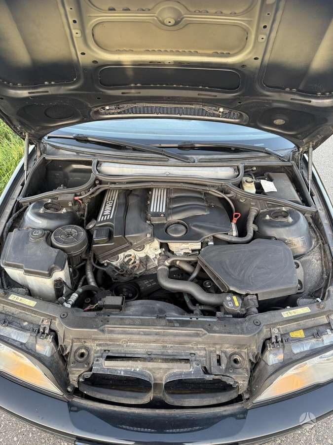 BMW 318, 2.0 l., convertible