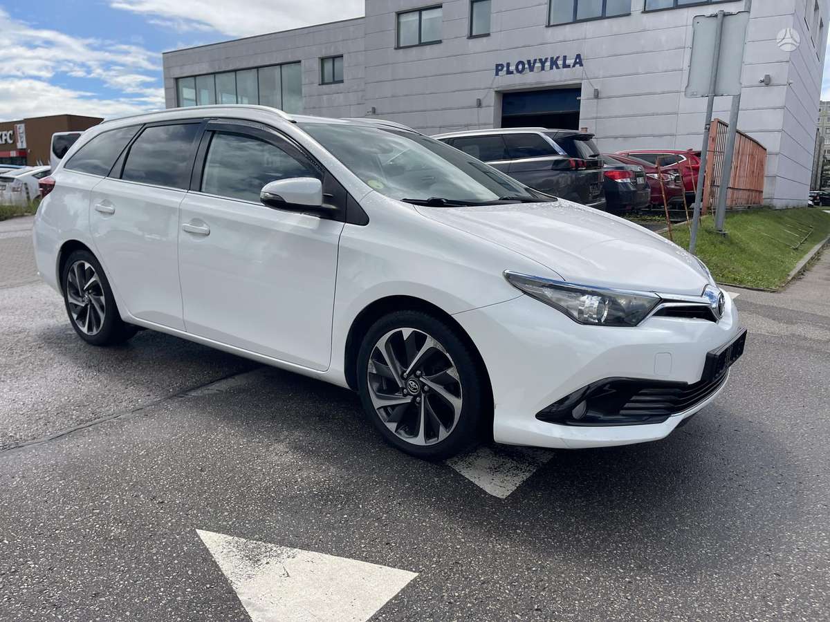 Toyota Auris - 6