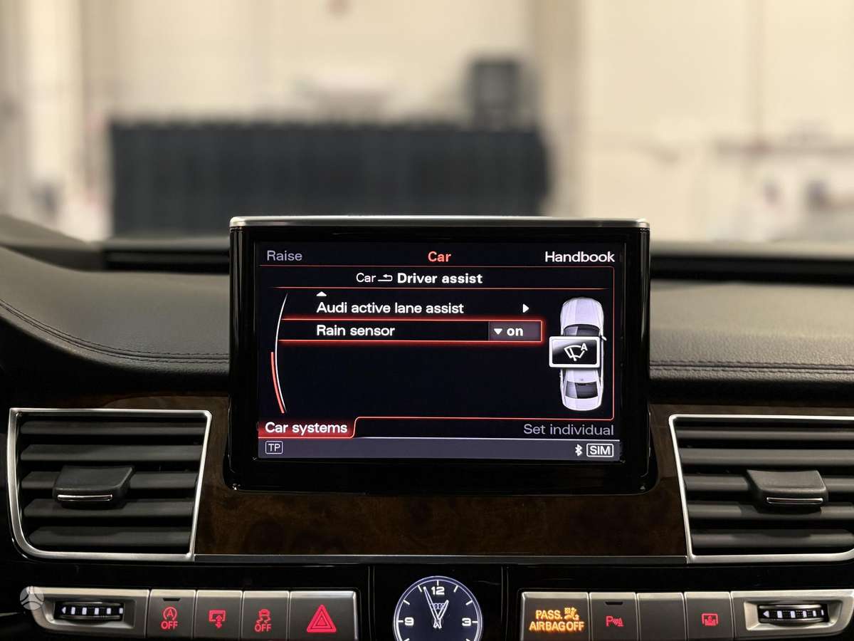 Audi A8 L, 4.0 l., Седан
