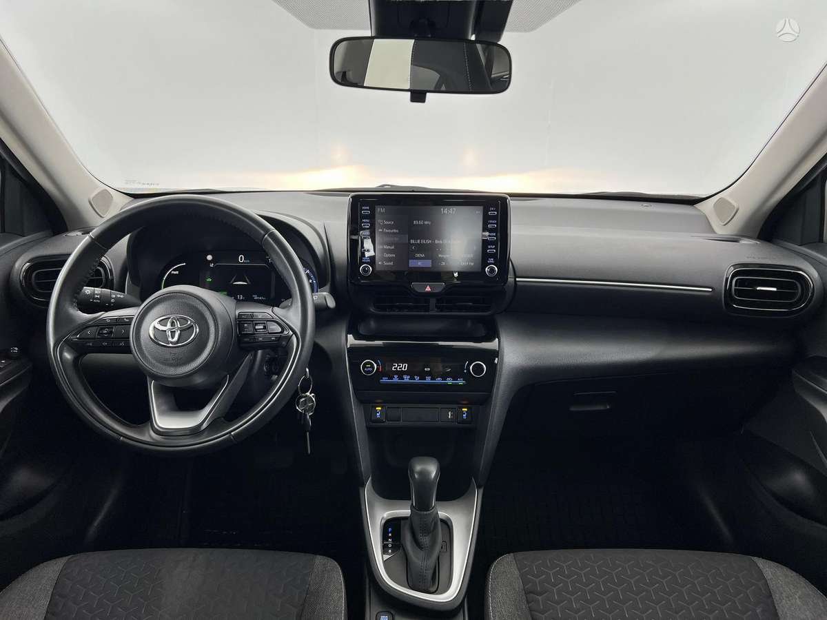 Toyota Yaris Cross - 8