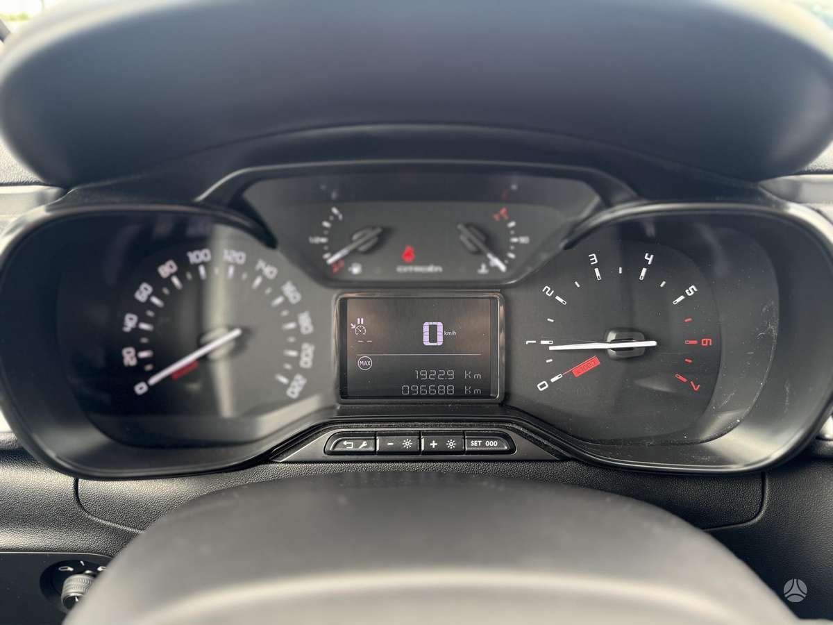 Citroen C3, 1.2 l., Хэтчбек