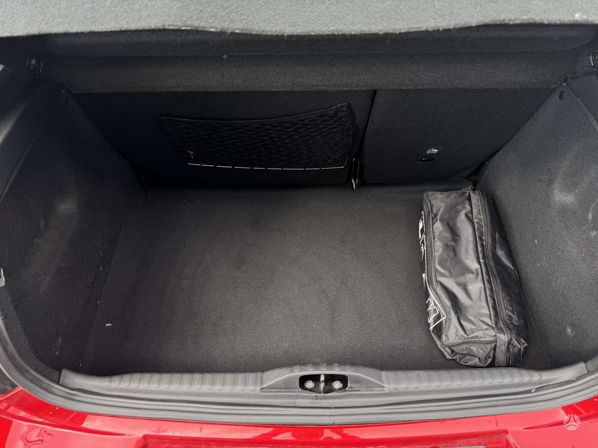 Citroen C3, 1.2 l., Хэтчбек